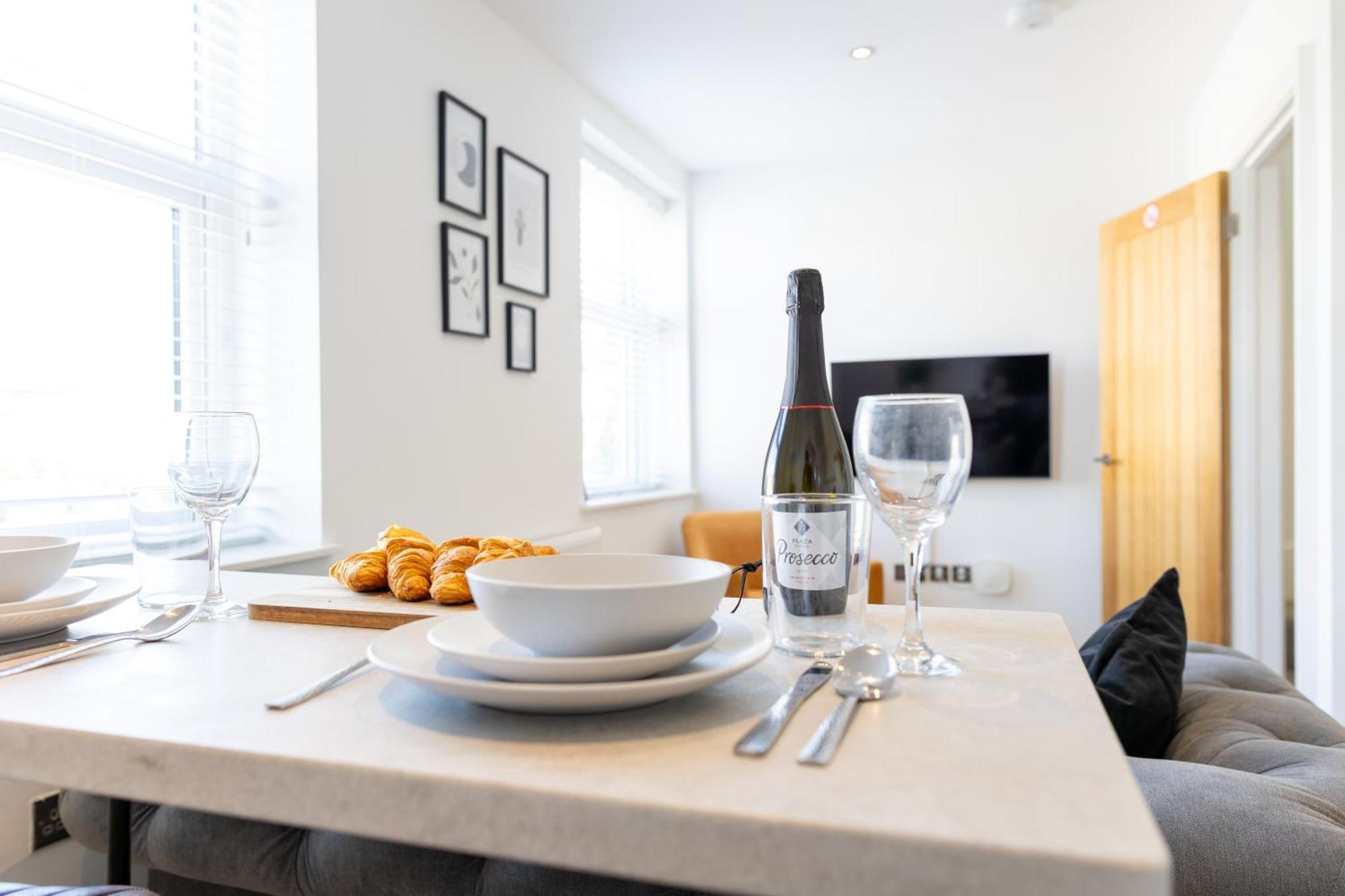 Boutique City Centre Apartments Cardiff Esterno foto